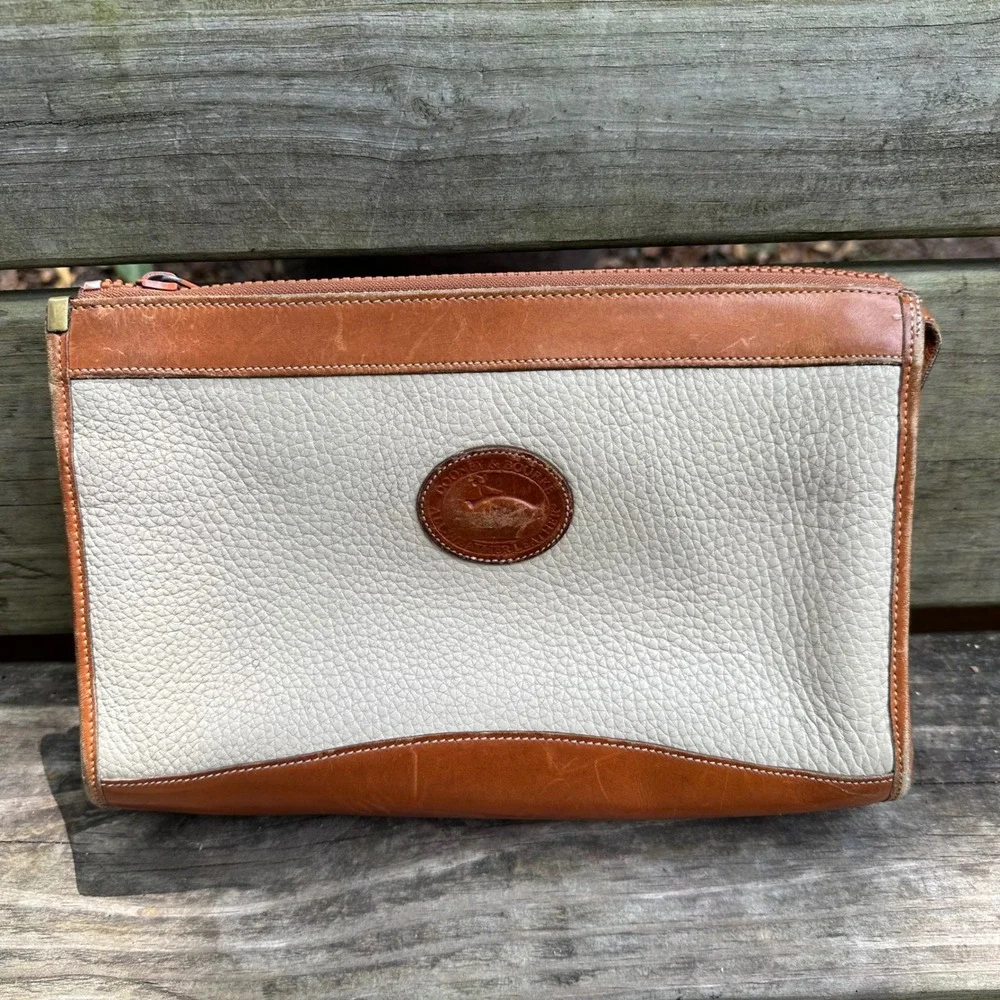 Vintage‎ 80s Dooney & Bourke All Weather Leather Clutch Bag Cream Tan USA Made